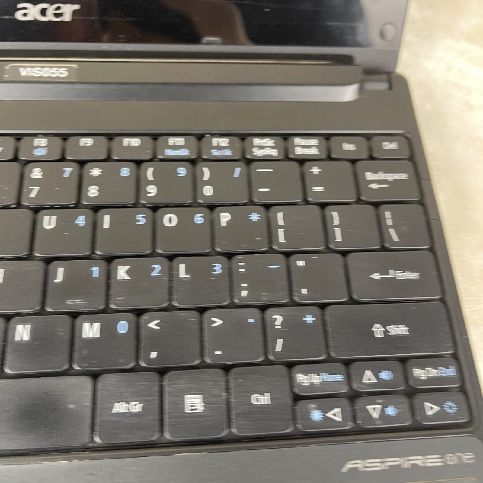 Acer Aspire One D255E Intel Atom N455 1.66GHz 1 GB (UNTESTED)