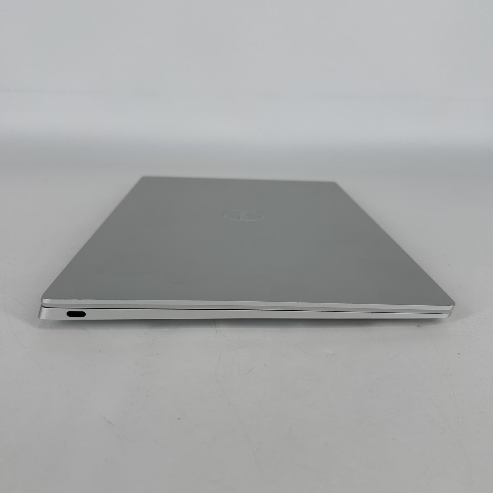 Dell XPS 13 Plus 9320 FHD+ 1.7 GHz i5-1240P 8GB RAM 512GB WATER DAMAGED SCREEN