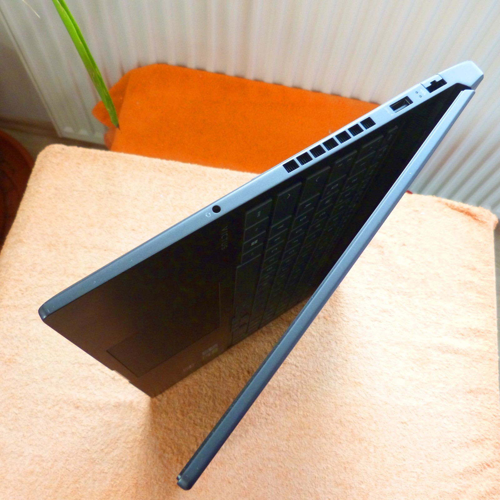HP 16 VICTUS R 144Hz GAMING GeForce RTX 4050 L 14GEN Core i5 I SSD Windows 11