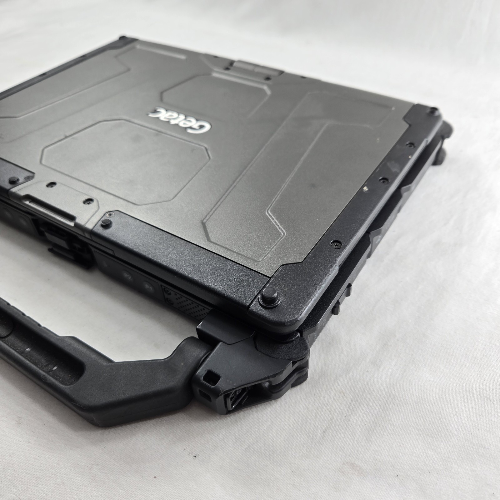 Getac V110 G3 Toughbook i7-6600U 2.60GHz 256GB SSD 12GB Ram Win10P – Grade B+