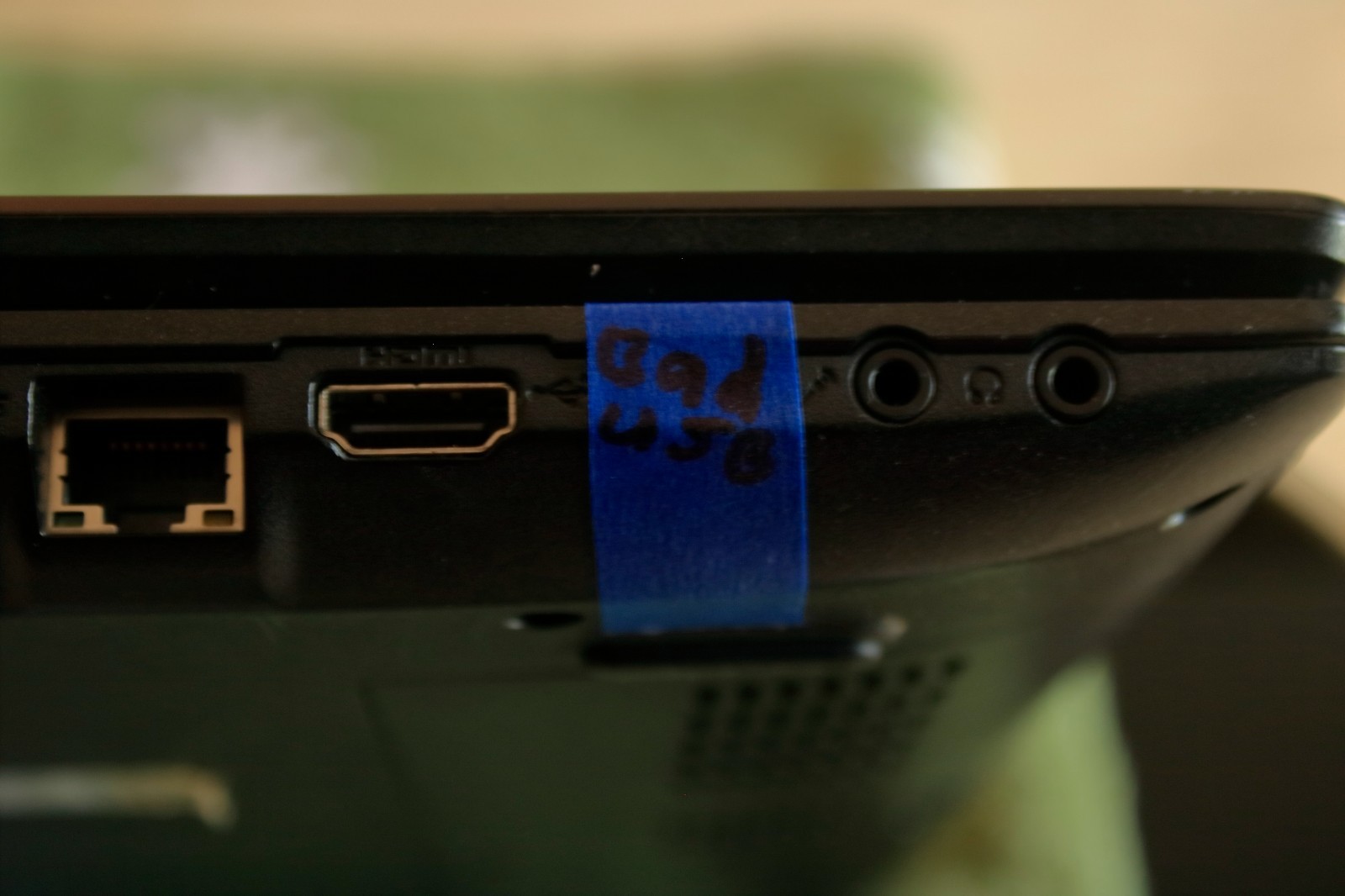 Acer Aspire 5742 (Core i5-580M, 512GB SSD, 8GB RAM, Win10) (Read Desc, See Pics)