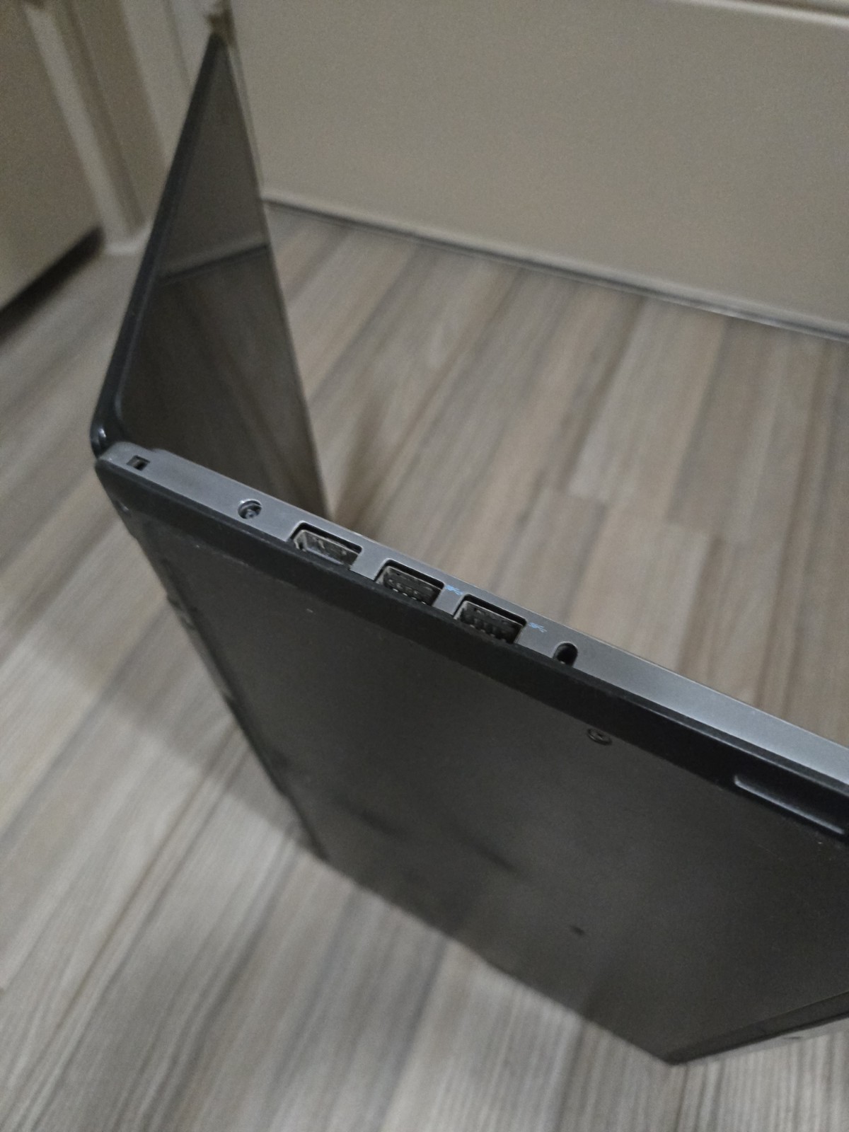 Dell Inspiron 13 7353 2-in-1 Touch Laptop i5-6200U 8GB RAM 256GB SSD Win11