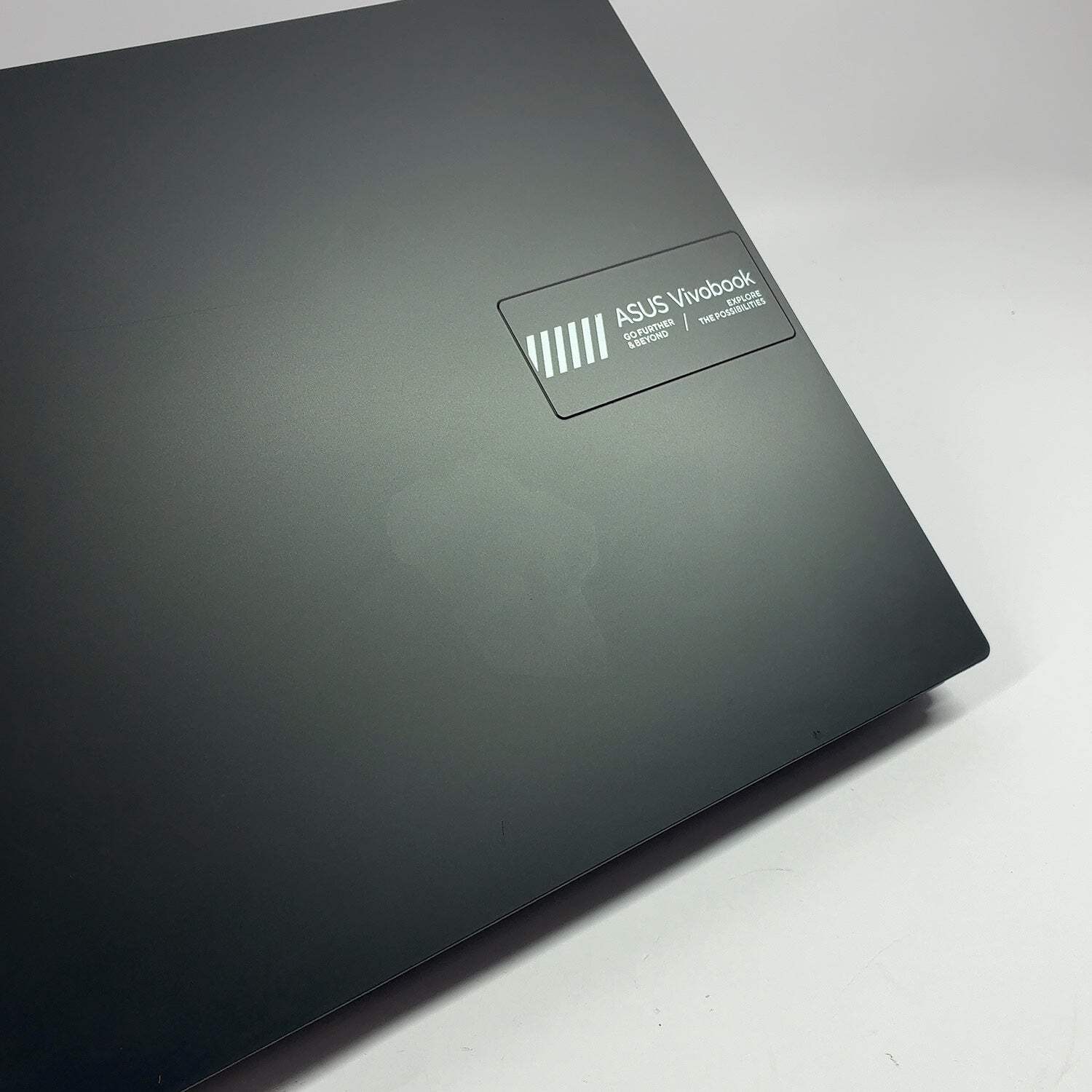 Asus Vivobook Go 15 E1504G 15.6″ i3-N305 1.8GHz 8GB RAM 256GB SSD