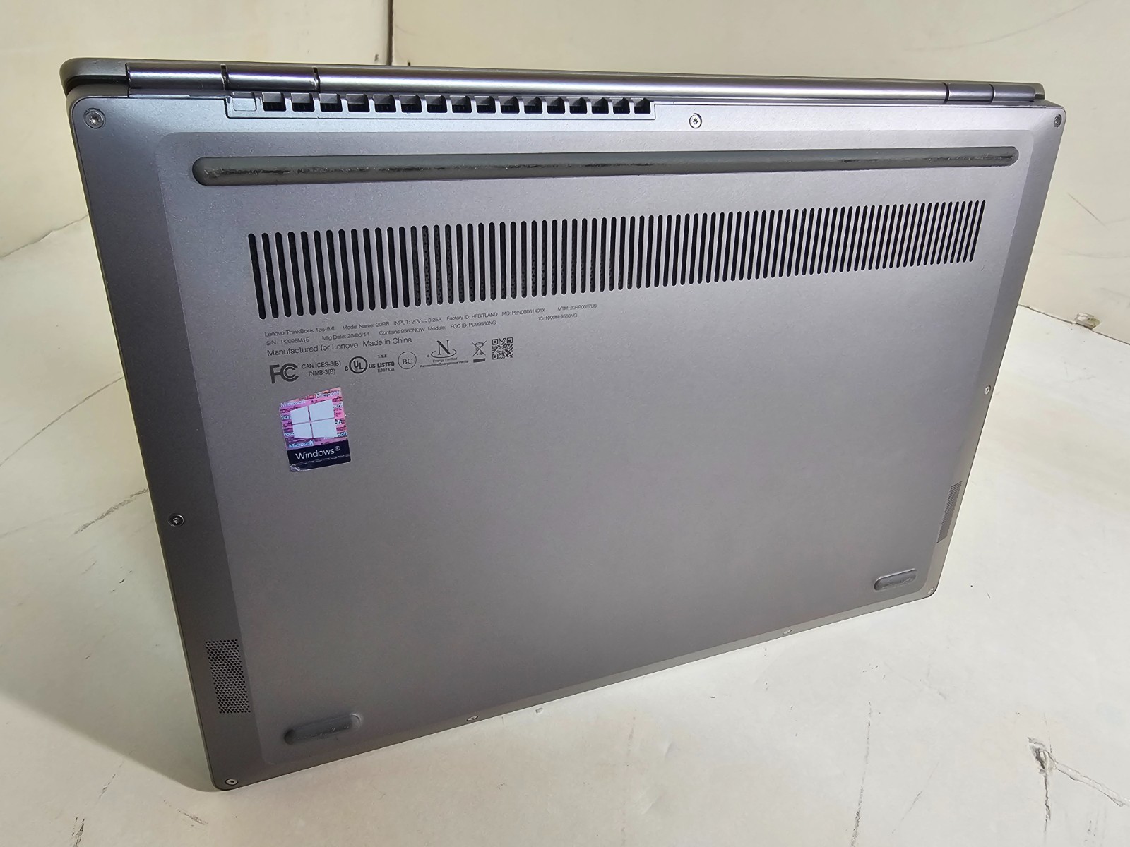Lenovo ThinkBook 13s-IML Laptop – 1.8 GHz i7-10510U 16GB 512GB Cam 13.3″ 20RR S1