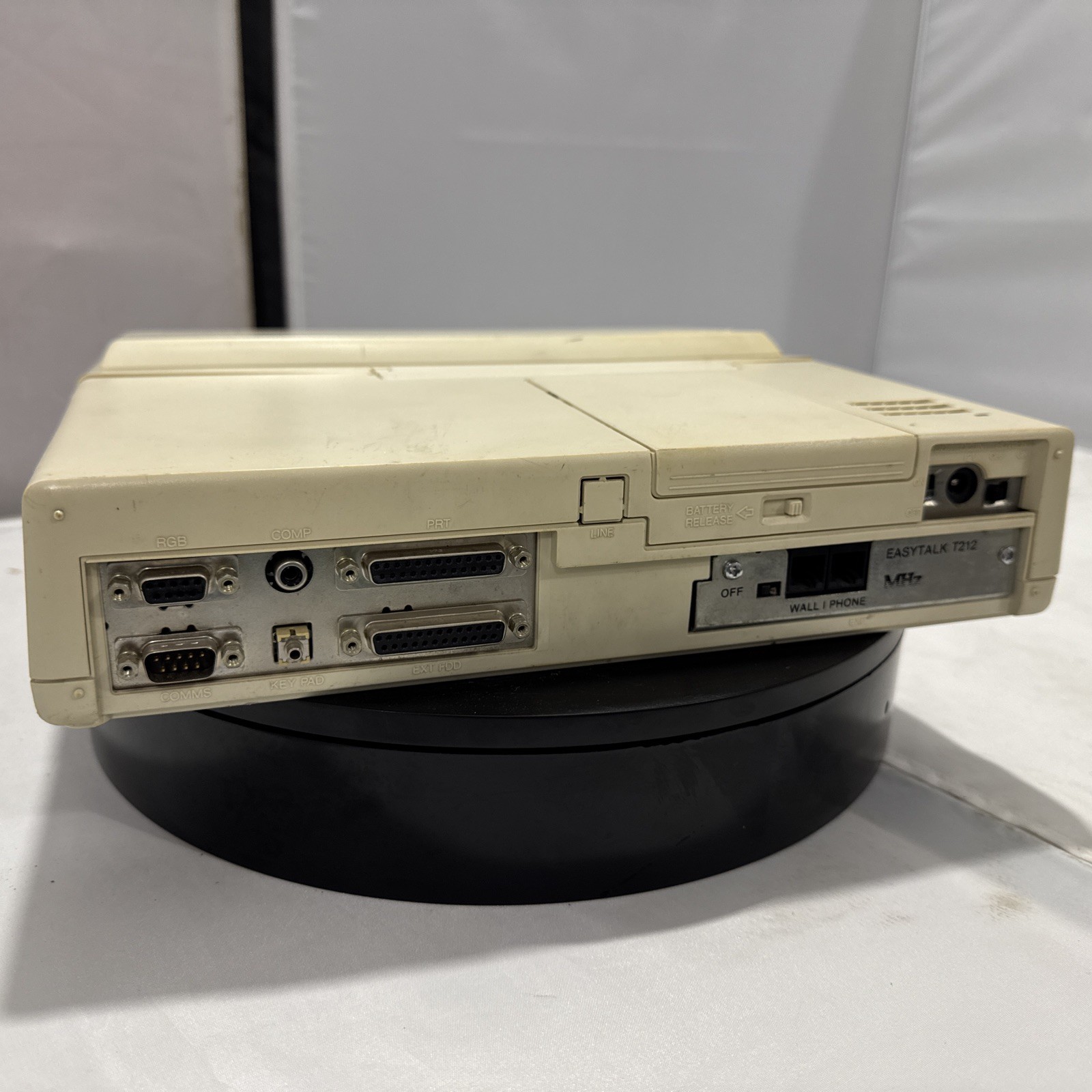 Toshiba T1200 Vintage Laptop 1987 DOS Powers On Displays Error See Photos