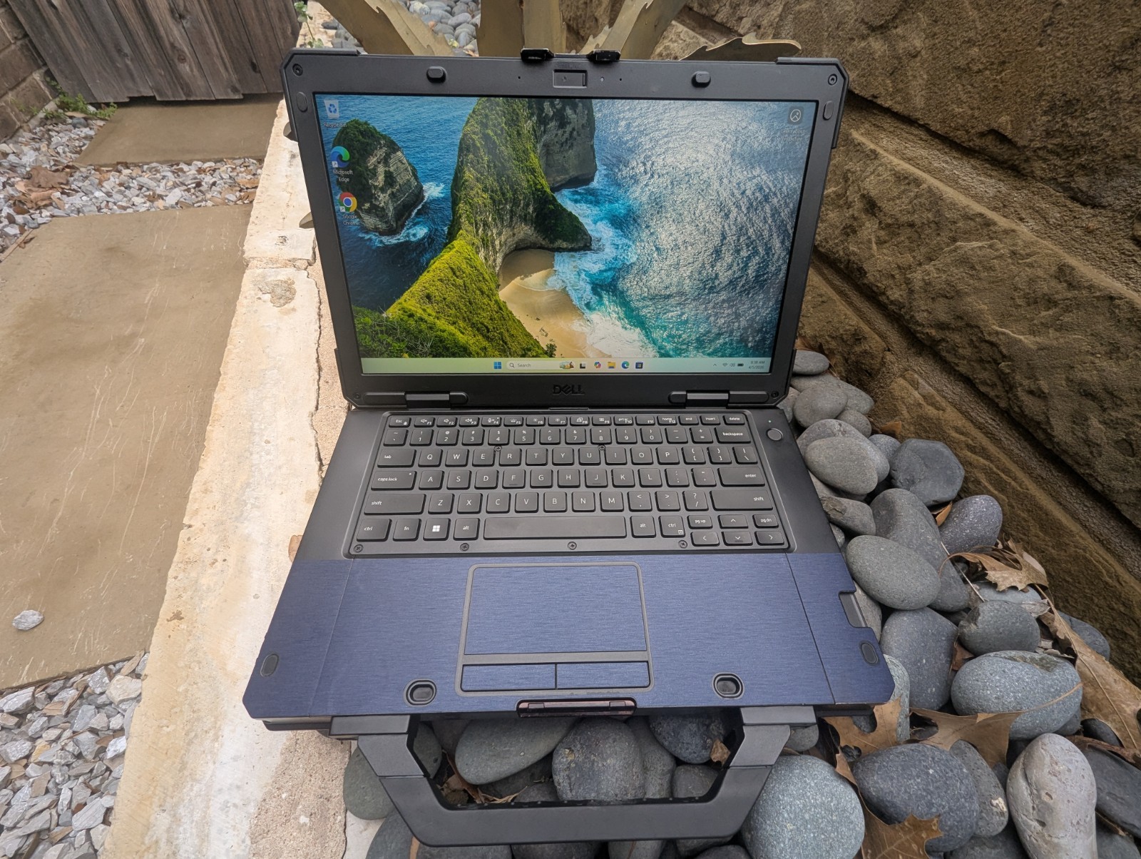Dell Latitude 5430 Rugged i7 11th Gen 32GB RAM 1TB SSD Win 11 Pro 5G LTE BLUE