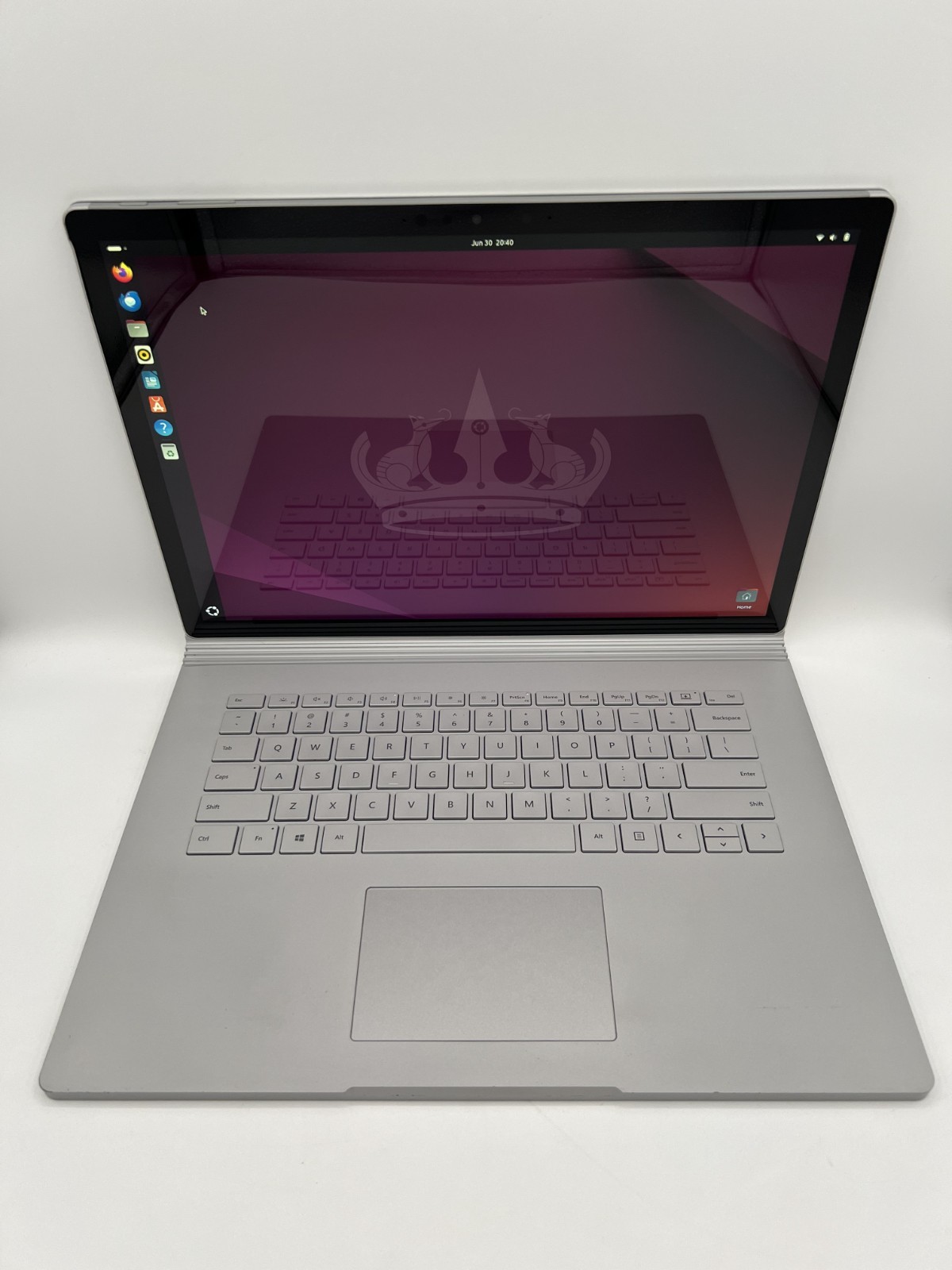 Microsoft Surface Book 3 15″ i7-1065G7 16GB 256GB SSD Ubuntu LTS 24.04