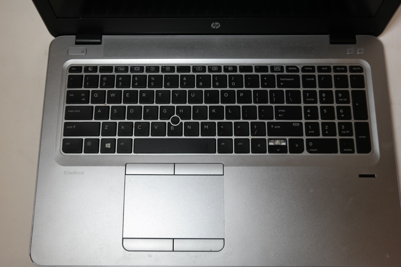 HP EliteBook 850 G3/i5-6300U/8GB RAM/256GB SSD/ For parts