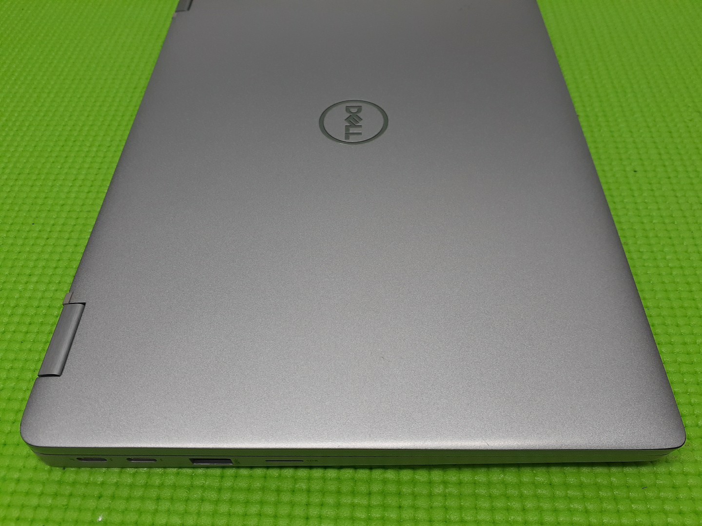 Dell Latitude 5320 2in1 i5-1135G7 2.40GHz 256GB 16GB Win11 NO AC