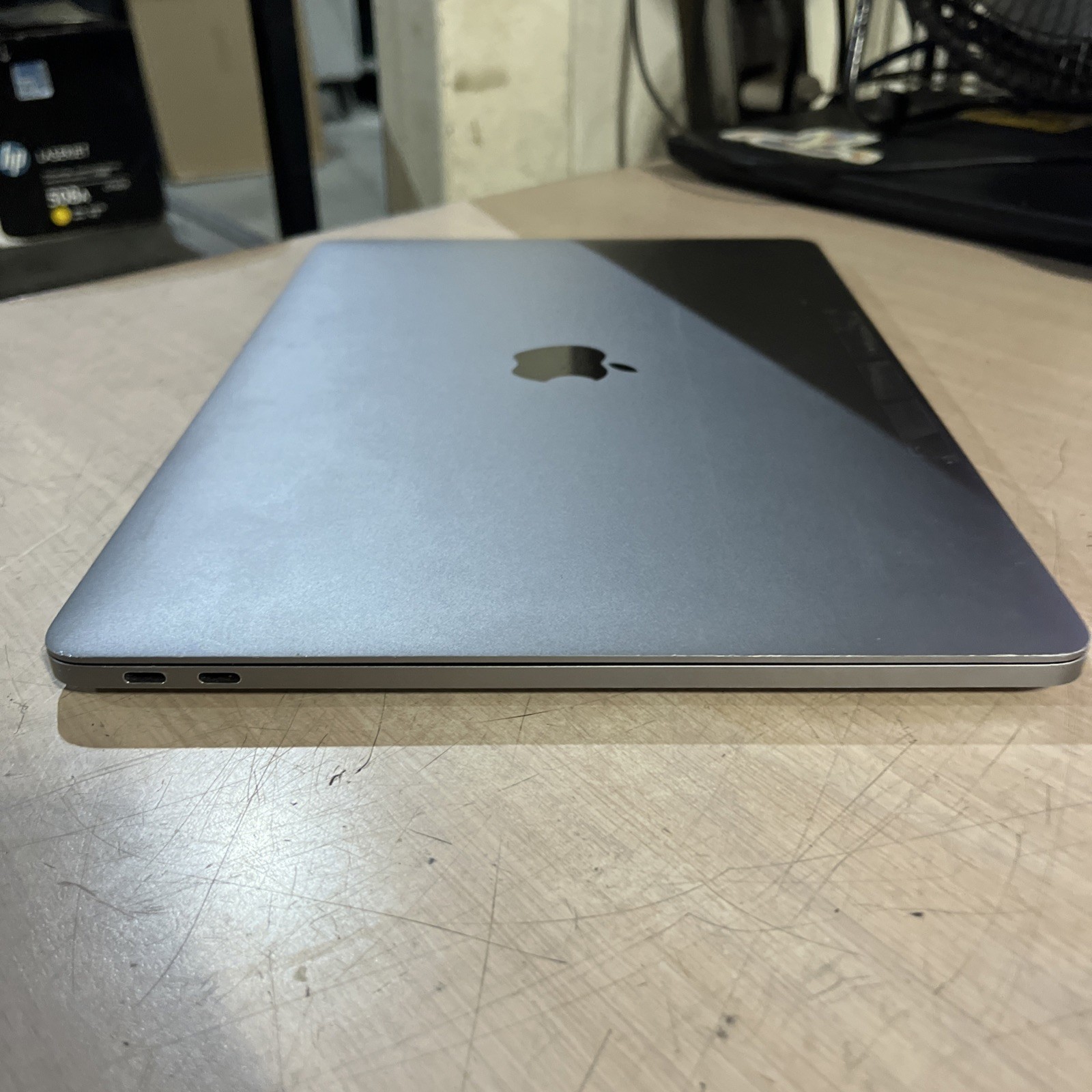 APPLE MACBOOK PRO 13″ MID-2017 CORE I5-7360U 2.3GHZ 8GB RAM NO HD