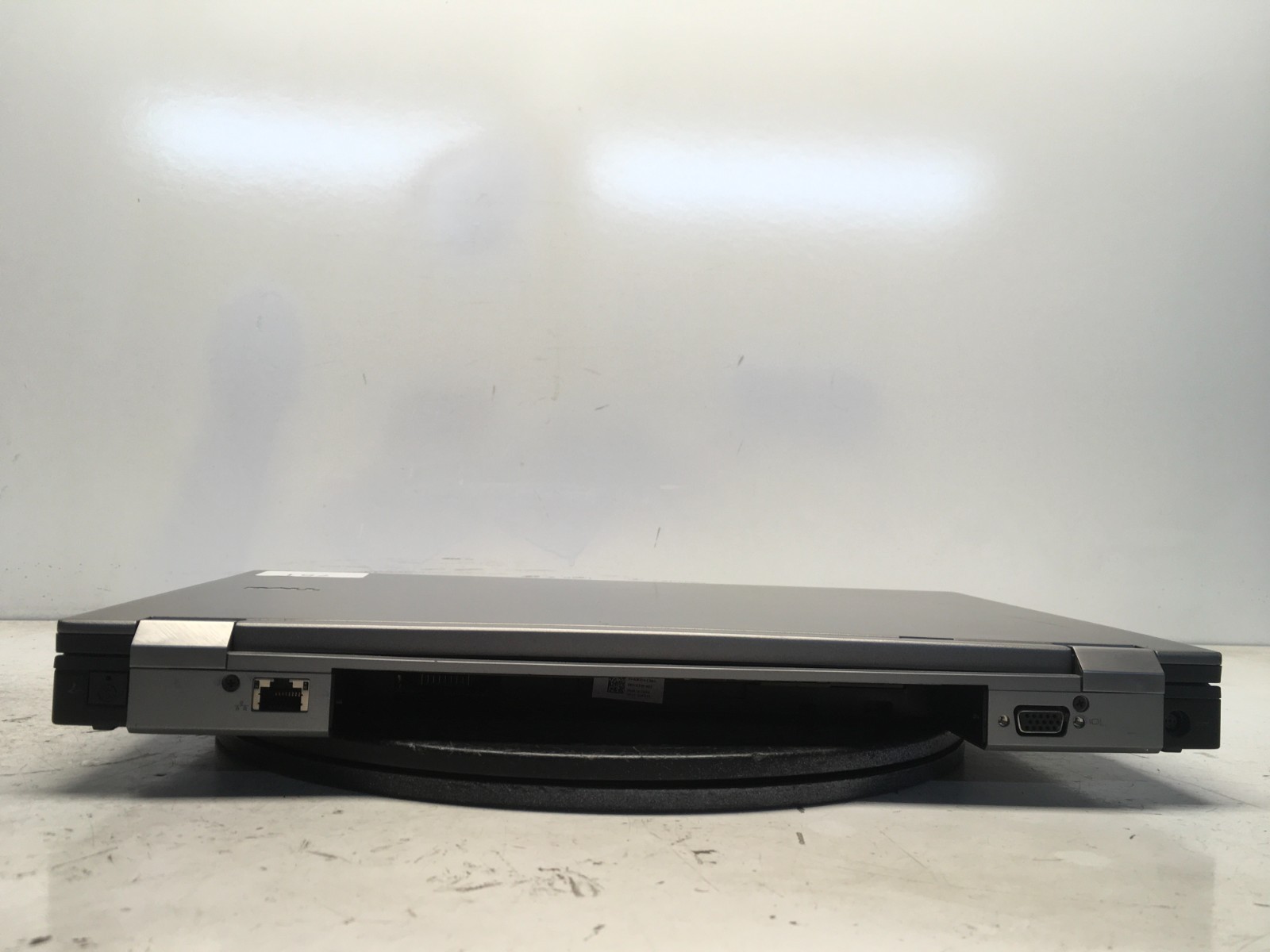 Dell Latitude E6510 Intel i5-M520 2.4GHz 4 GB NO HDD