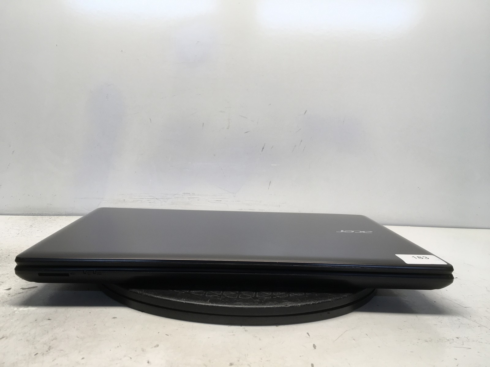 Acer Aspire E5-571P-55TL Intel Core i5-4210U 1.7GHz 4 GB NO HDD No Batt
