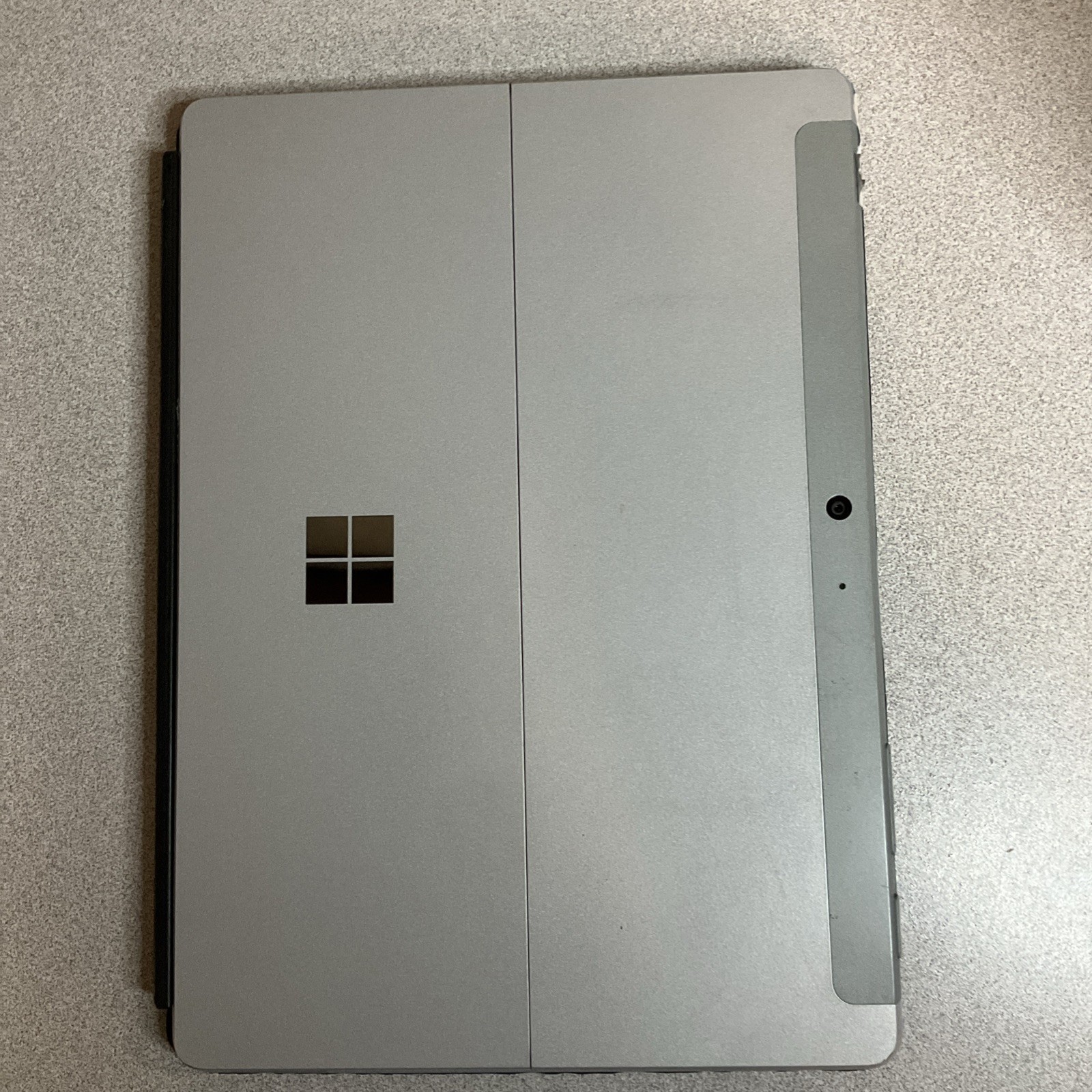 Surface Go 2 4425Y 1.70GHz 8GB 128GB W11 Pro Bad Battery No Charger