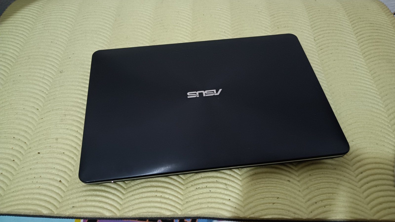 Asus VioBook R301LA 13.3″ I5-5200U 8gb 256gb ssd m2 win11