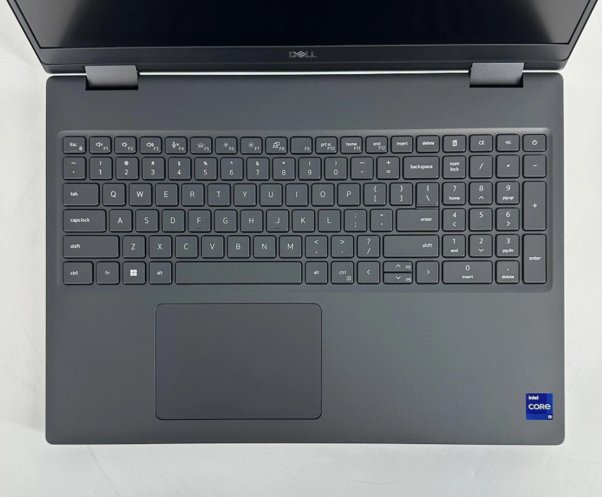 Dell Precision 7680 16″ | i9-13950HX | RTX 4090 16GB | 64GB DDR5 SO-DIMM | 512GB
