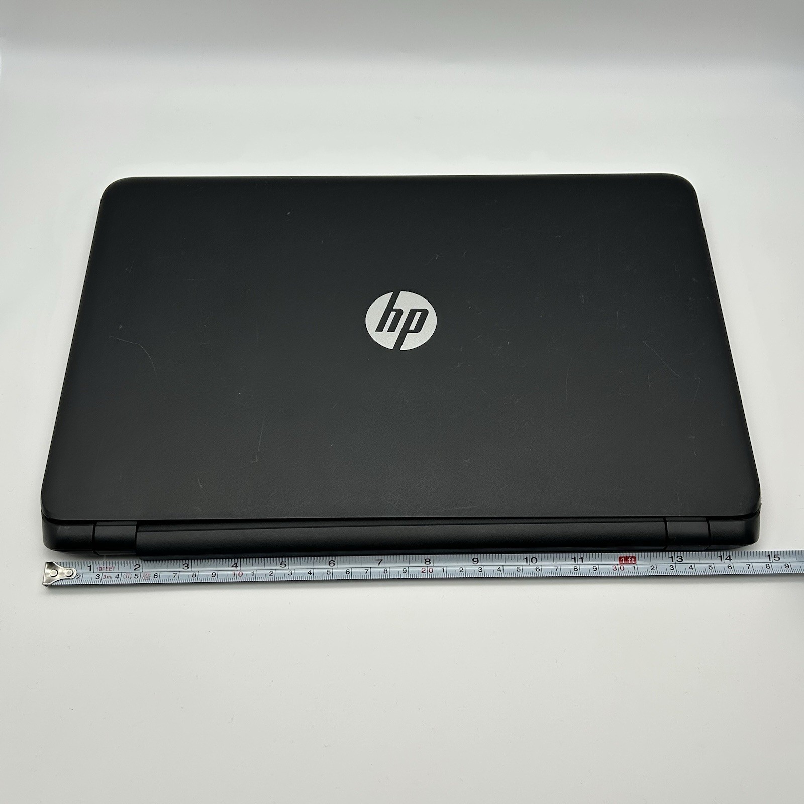 HP Notebook 15-f211wm Black 15.6″ Touchscreen Built-in Webcam Laptop – FOR PARTS
