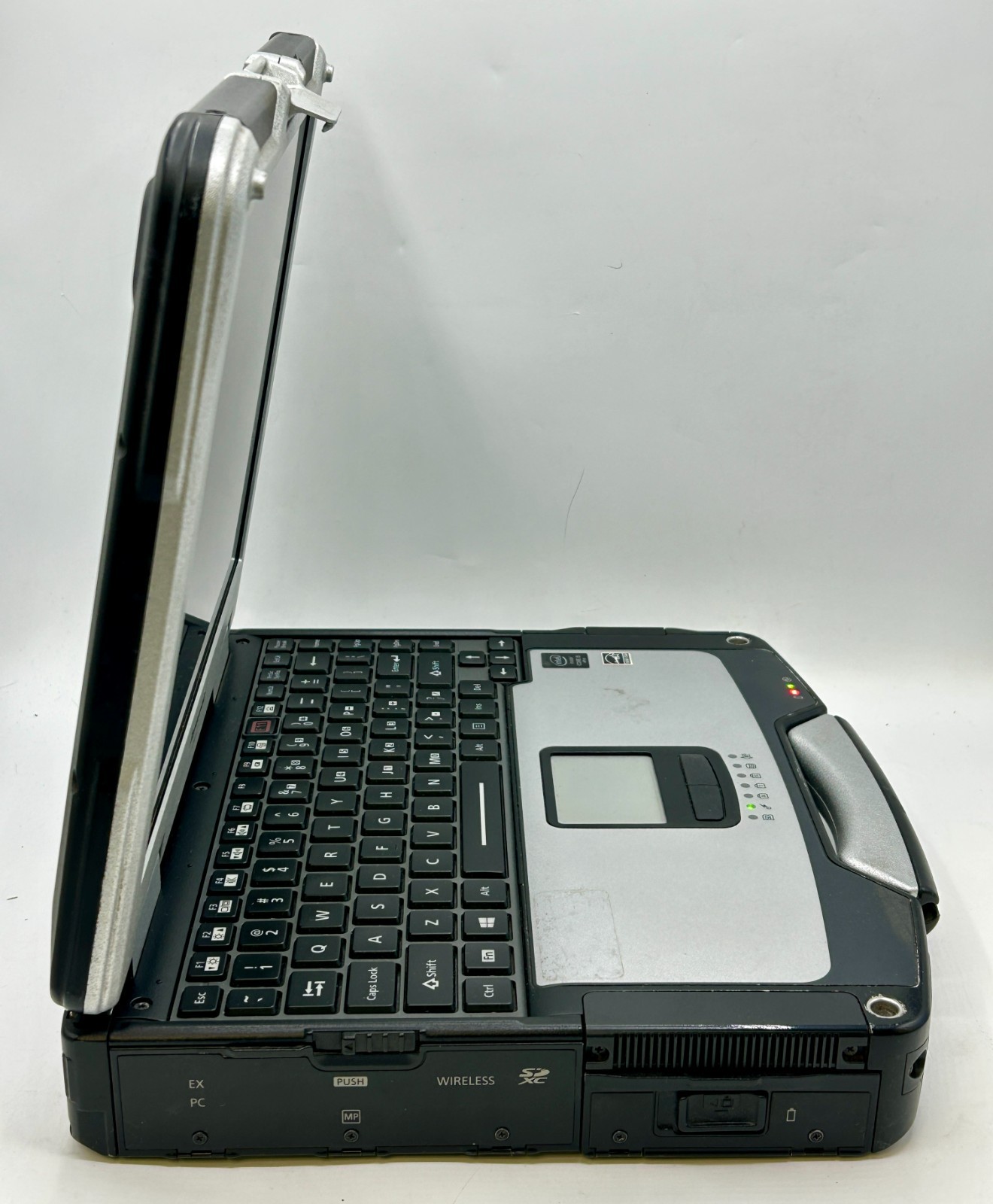 Panasonic Toughbook CF-31 MK5 Laptop i5-5300U 2.30GHz 8GB RAM 500GB HDD NO OS