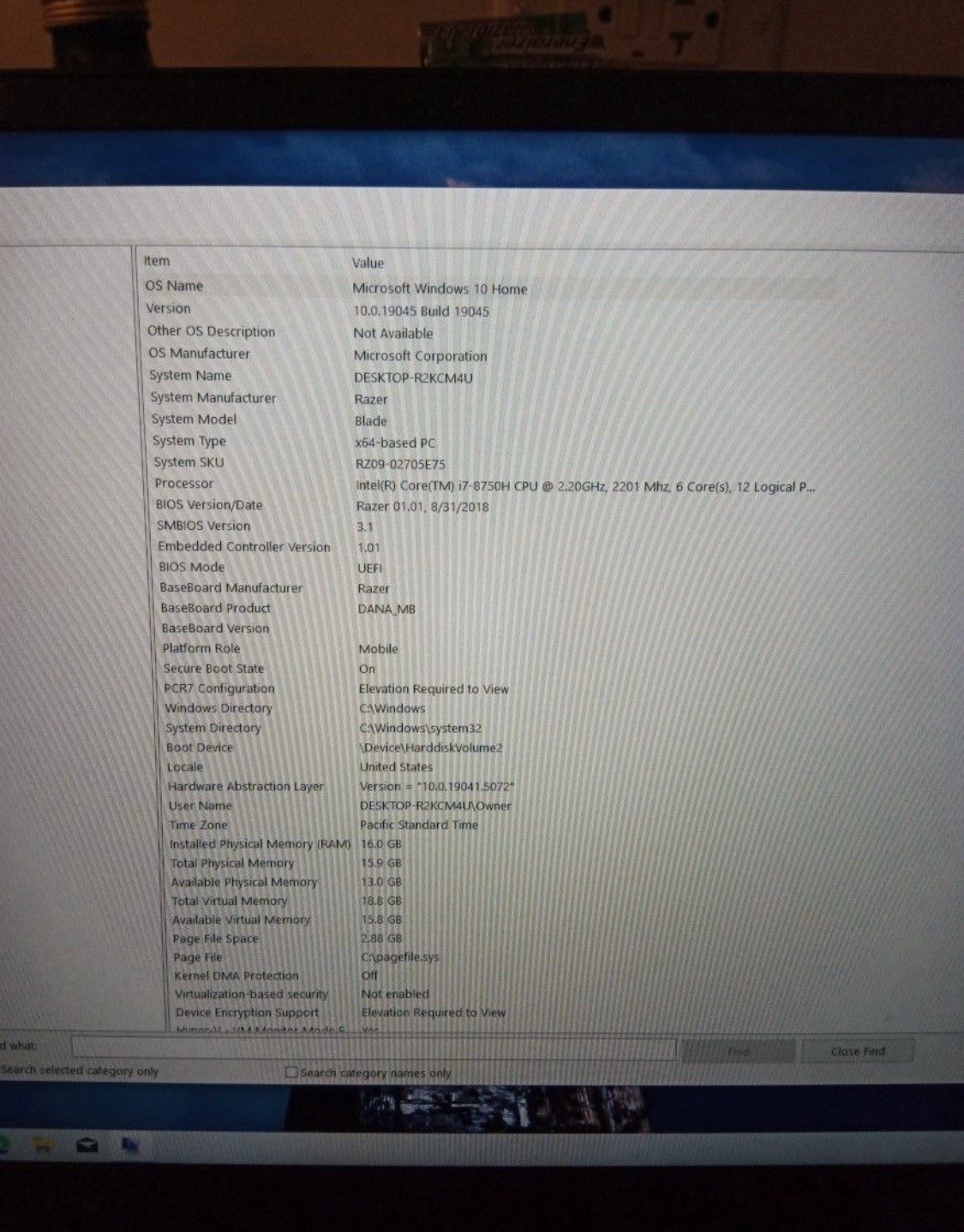 Razer Blade 15 2018 Base Intel i7-8750H CPU, NVIDIA GeForce GTX 1060 with Max-Q