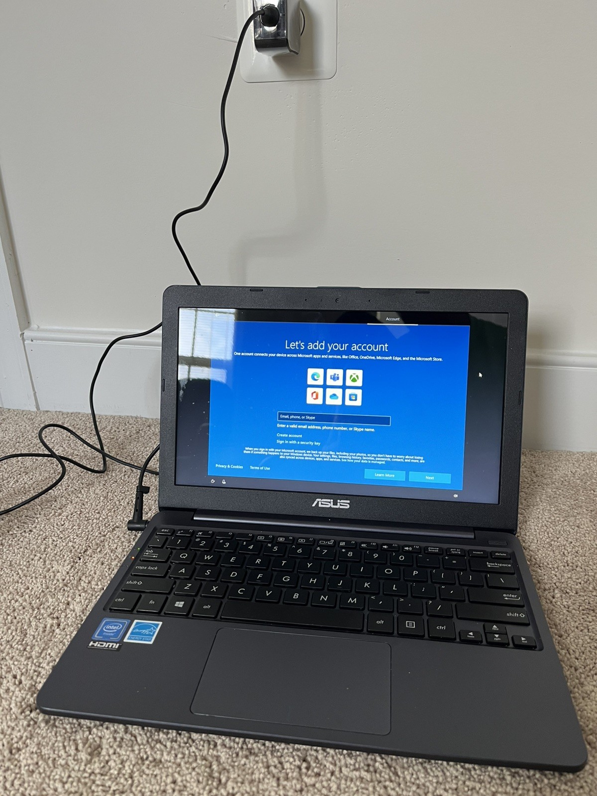 ASUS L203M L203MA-DS04 PC Laptop INTEL CELERON N4000 4GB 62GB SEE NOTES