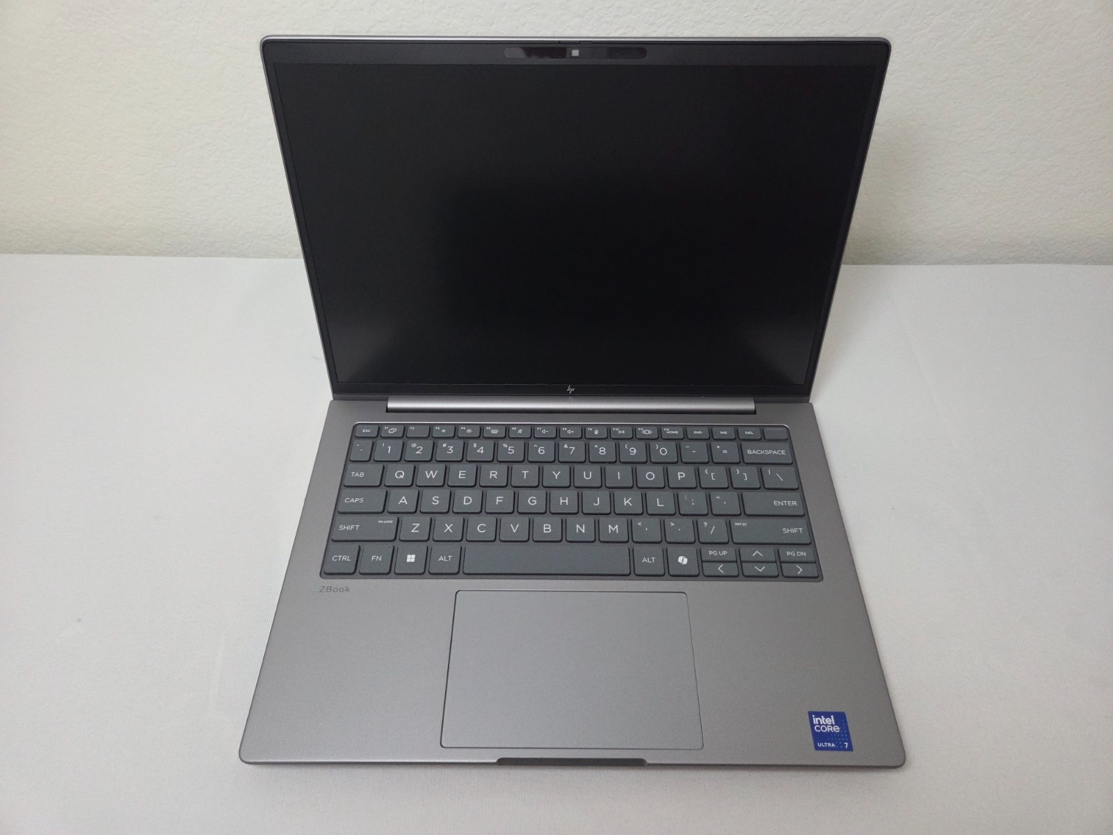 HP ZBook 8 G1i 14″ – Intel Core Ultra 7 255H, 32GB RAM, 512GB SSD, WARRANTY