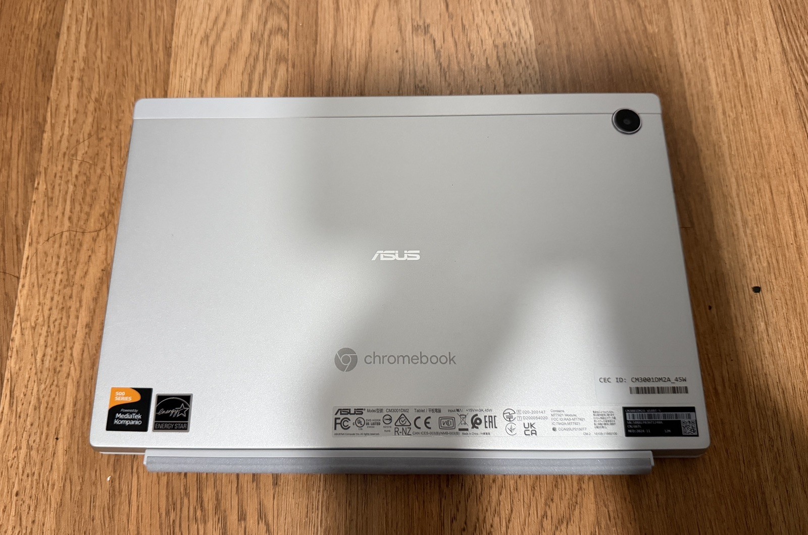 Asus 10.5″ WUXGA Touchscreen MediaTek Kompanio 520 8GB LPDDR4X 128G eMMC