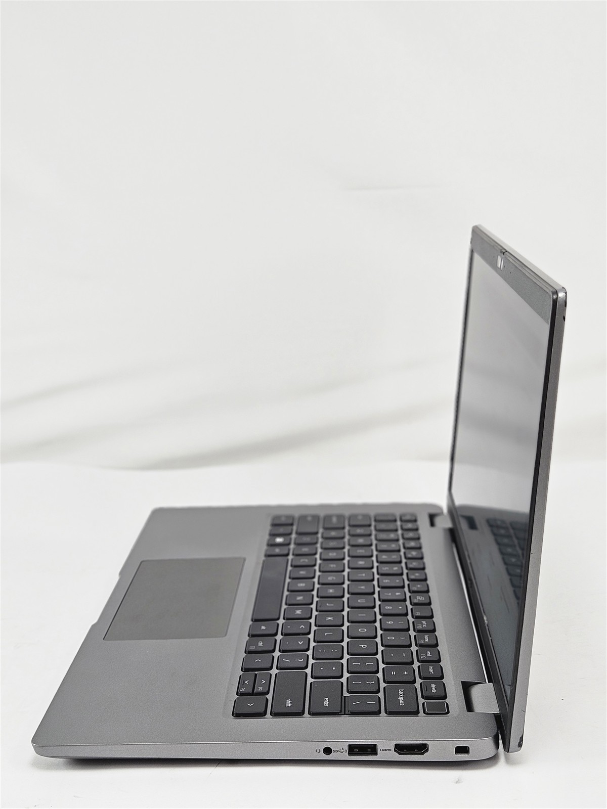 Dell Latitude 5440 i7-1355U 16GB 256GB SSD 14″ FHD Backlit FP Webcam