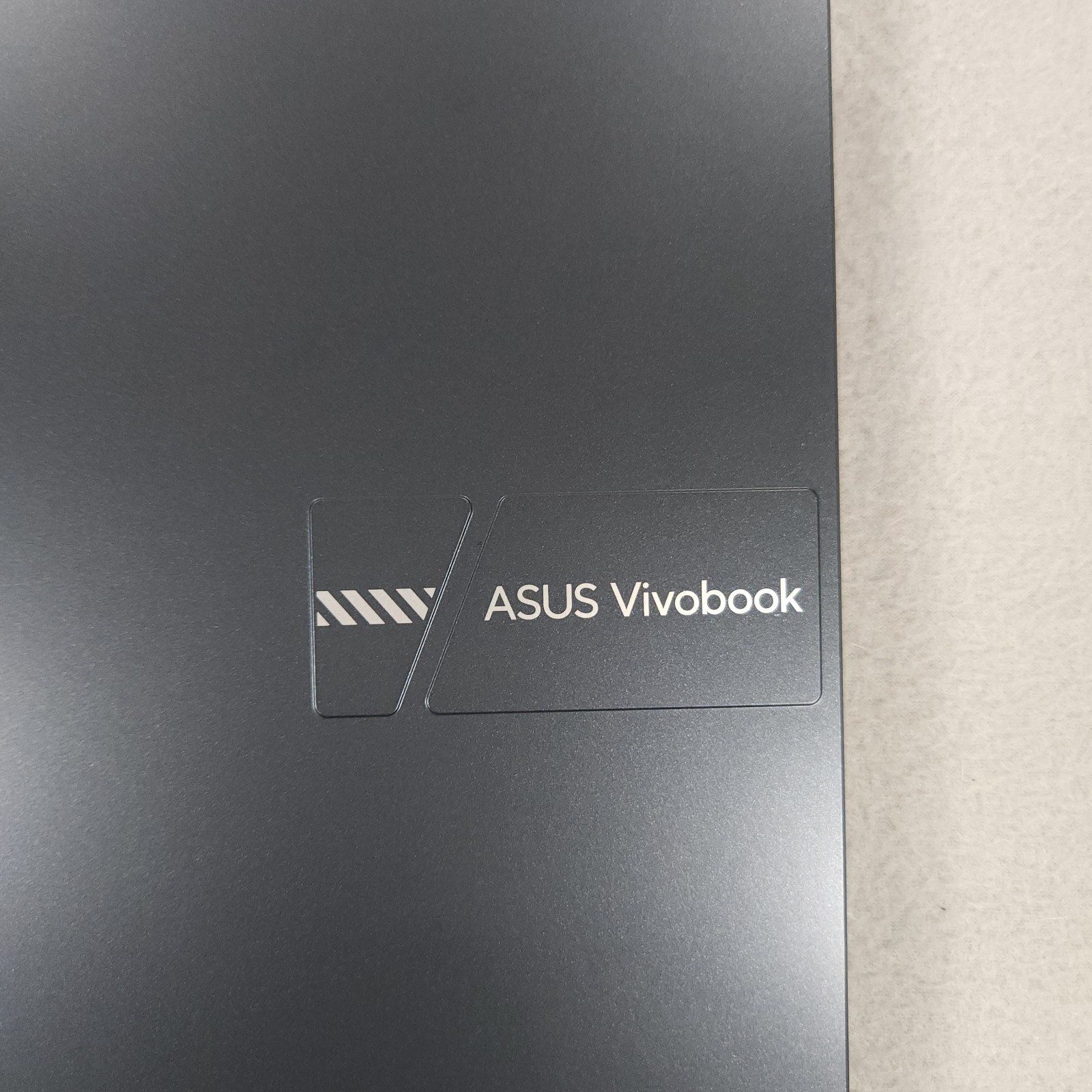 ASUS VivoBook 14 X1404V 14″ i3-1315U 8GB DDR4 128GB SSD Windows 11 Home