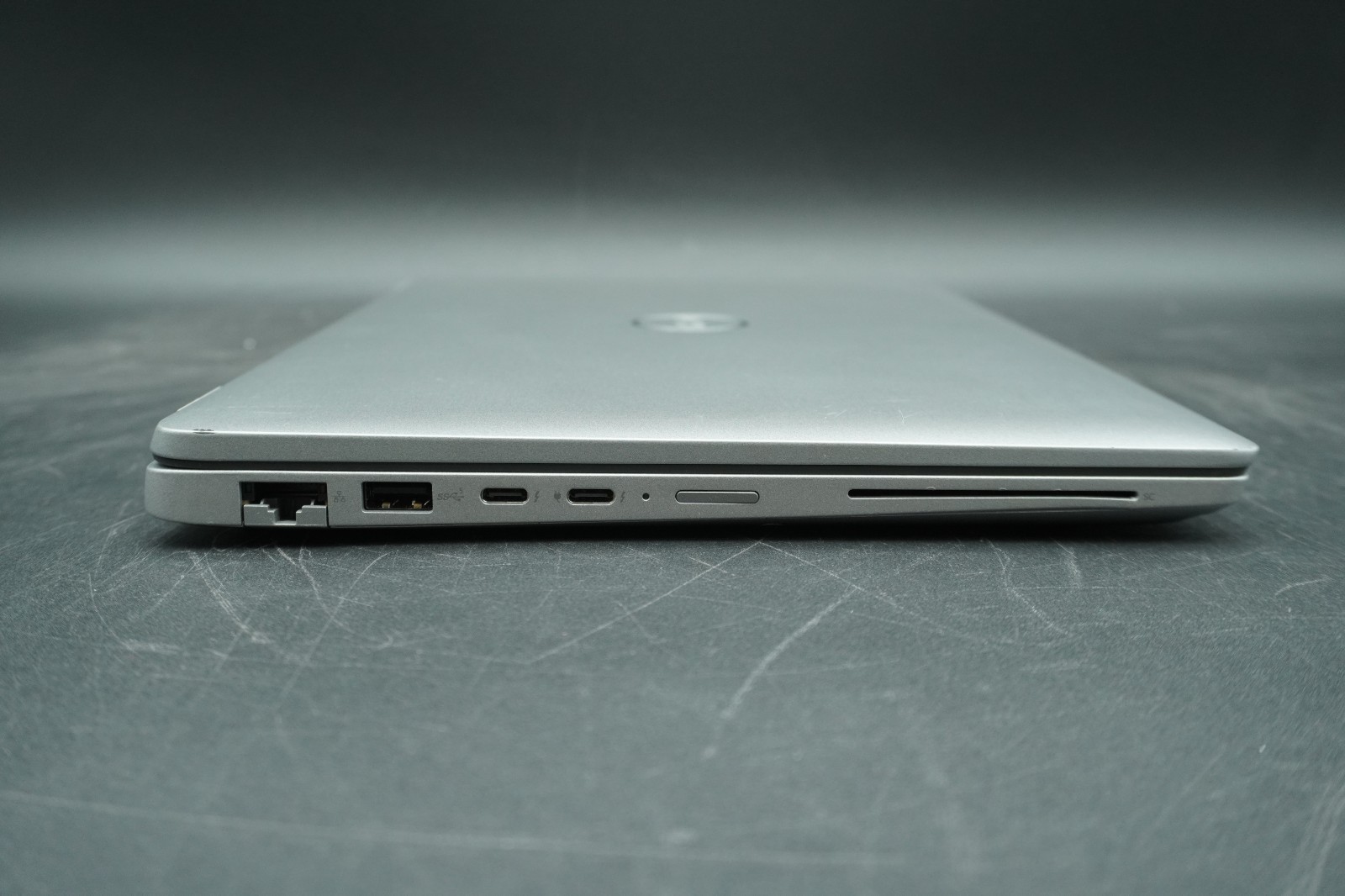 Dell Latitude 5450 14″ Ultra 5 135U 16GB RAM 256GB SSD NO OS *Tested*