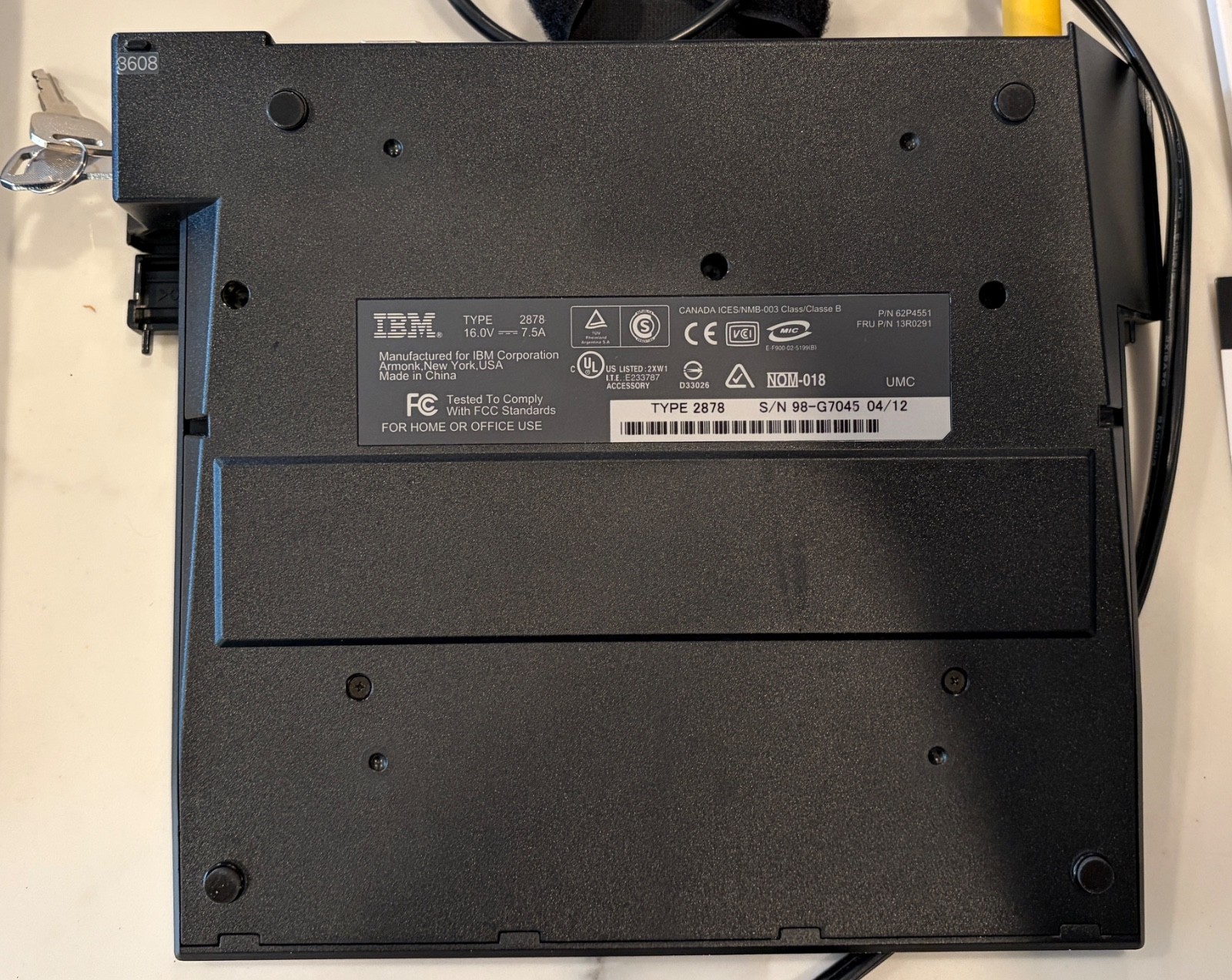 Vintage IBM Thinkpad T41 14” 1.5GB RAM 120GB SSD Win XP + Docking Station