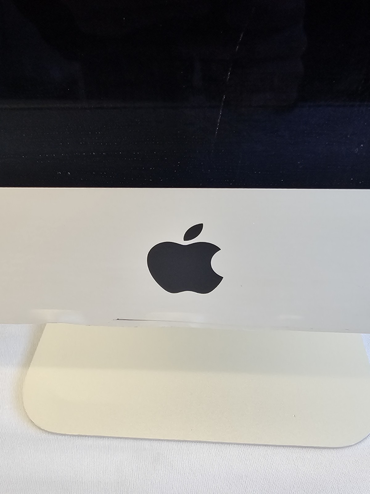 Apple iMac A1418 All-In-One Intel i5 – 8GB RAM – 1TB – Mac OS Catalina