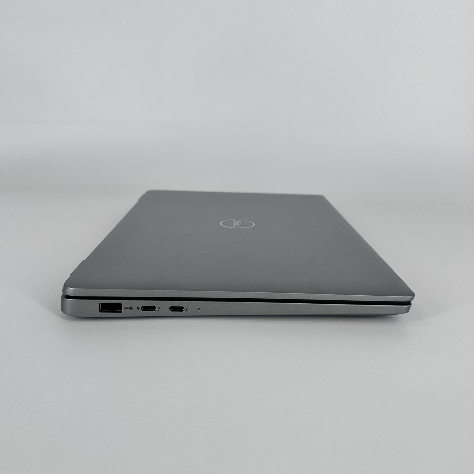 Dell Latitude 5350 13.3 Gray FHD 2.1 GHz Ultra 5 135U 16GB 512GB SSD Excellent
