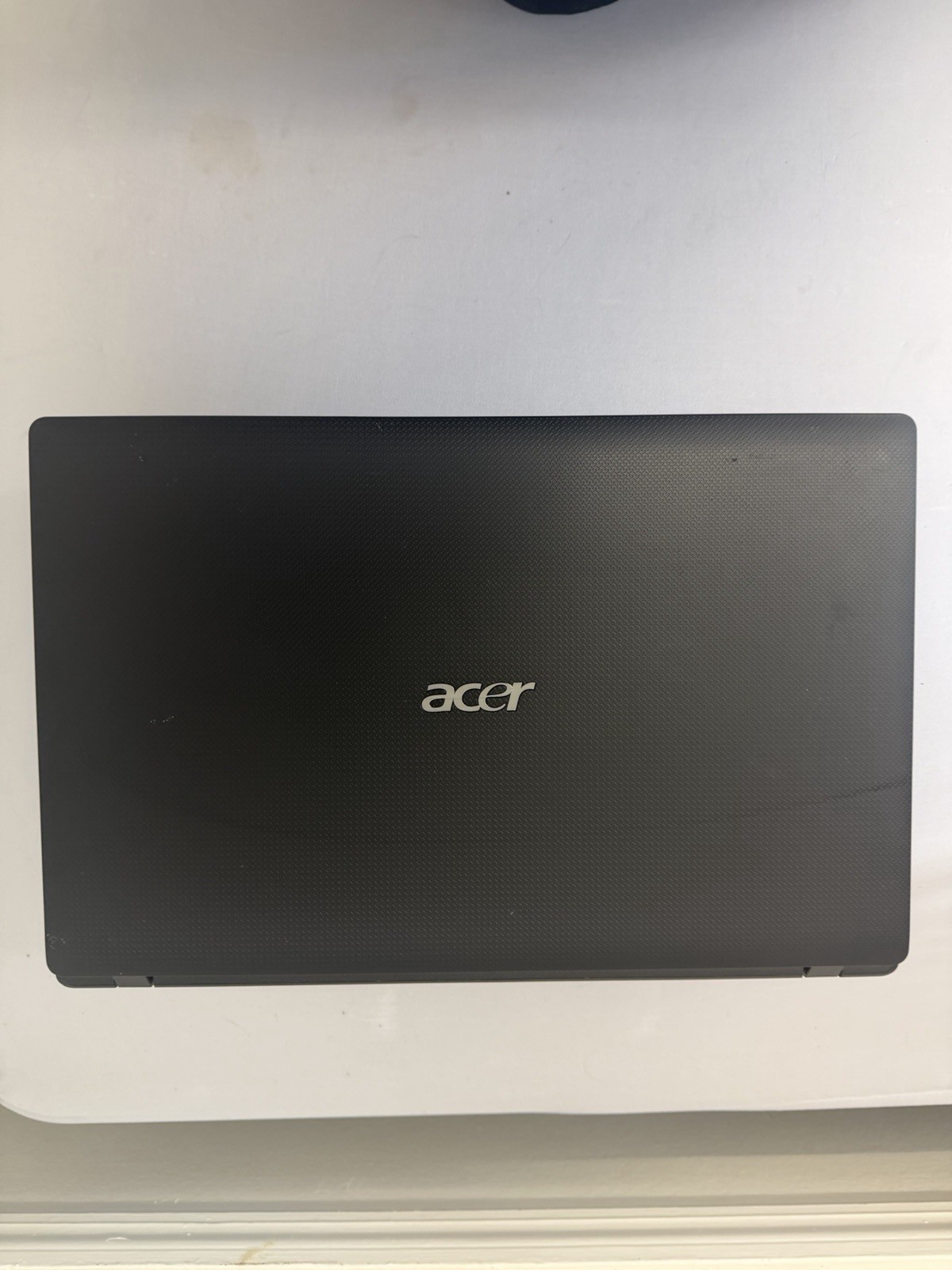 Acer Aspire 5336-2524 Laptop – Good Screen – Intel Celeron 900 – Read Des