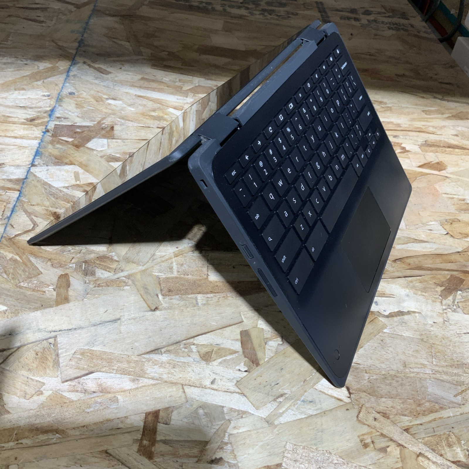 HP Chromebook X360 11MK EE 11.6″ MediaTek MT8183 4GB RAM 32GB eMMC A087