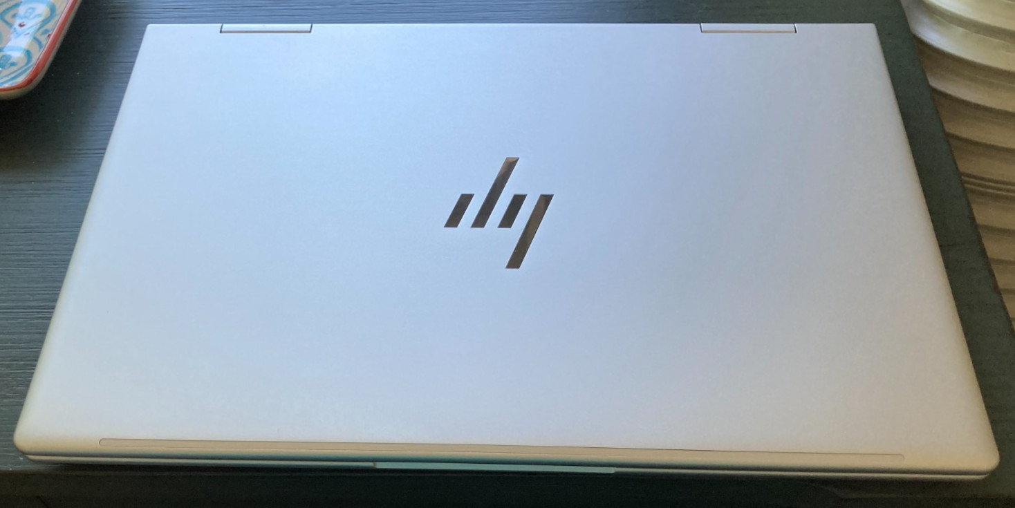 HP Envy x360 14″ 2-in-1, Intel Core 5, 8GB RAM, 512GB SSD