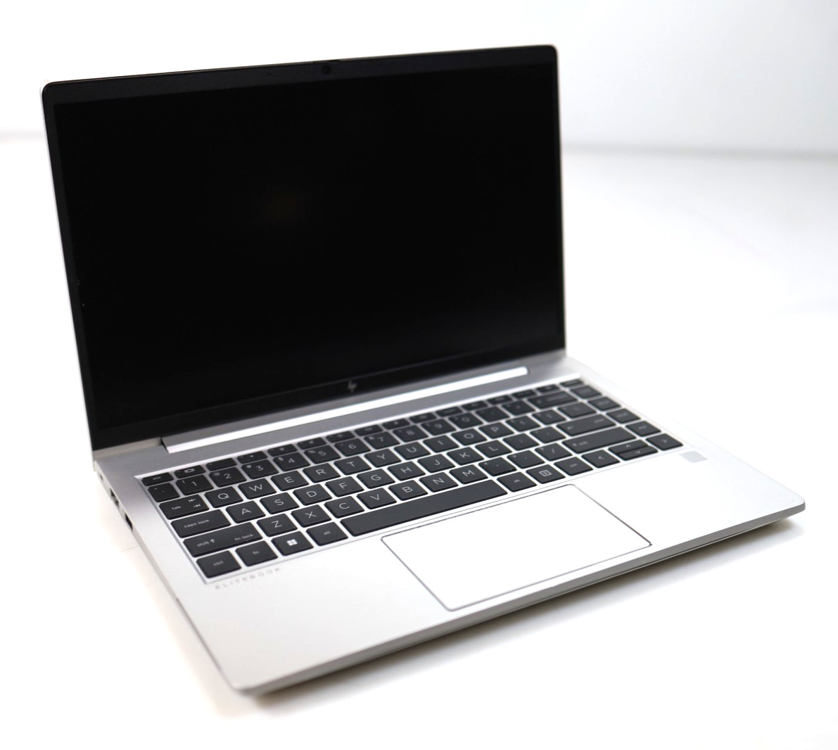 HP EliteBook 645 G10 14″ Ryzen 5 7530U 8GB AMD Barcelo No HD BATT COA OS
