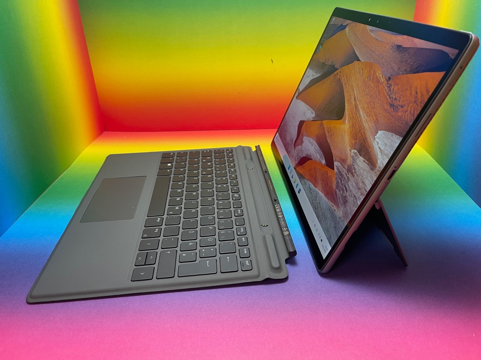 Dell Latitude 7320 2-in-1 LTE eSIM i5-1140G7 8GB 256GB 13″ DE Win11 Pro FID