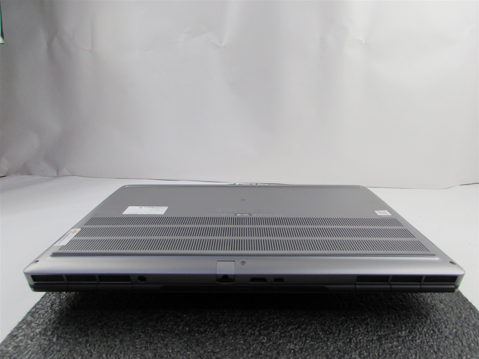 DELL PRECISION 7750 FHD CORE I7-10875H 512GB SSD 64GB RAM NVIDIA RTX 4000 WIN 11