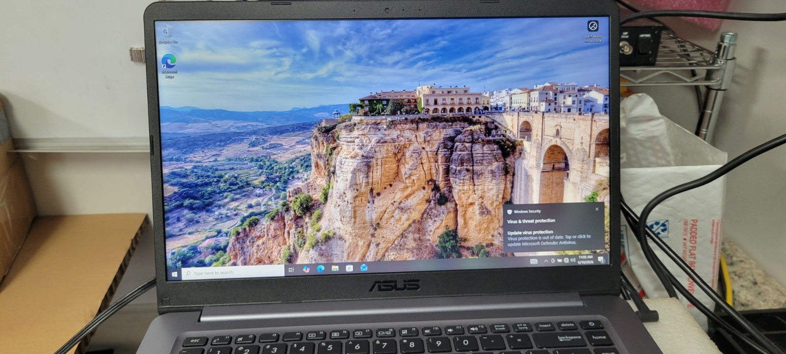 ASUS VivoBook F510QA 15.6in. 2.7 GHz AMD A12-9720P A12 8GB 256GB SSD Working