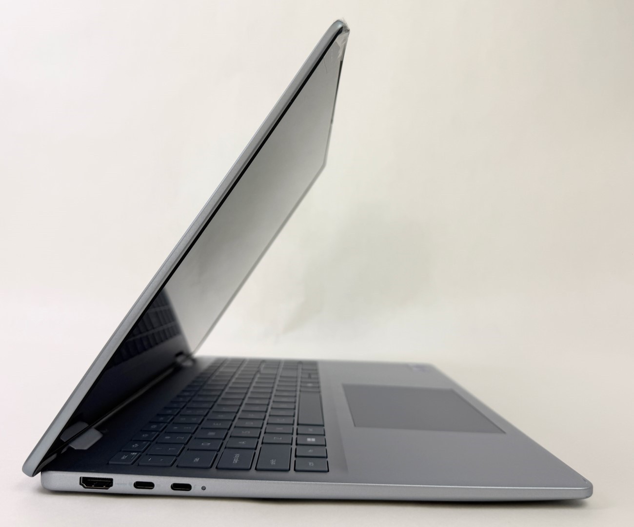 Dell 16 Plus DB16250 16″ 1920×1200 Ultra 9 288V 32GB 1TB SSD W11H – Dmges