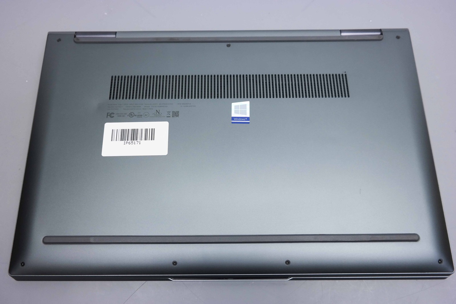 Lenovo Yoga 7i 15ITL5 15.6″ Core i5-1135G7 8GB 256GB SSD – Slate Grey