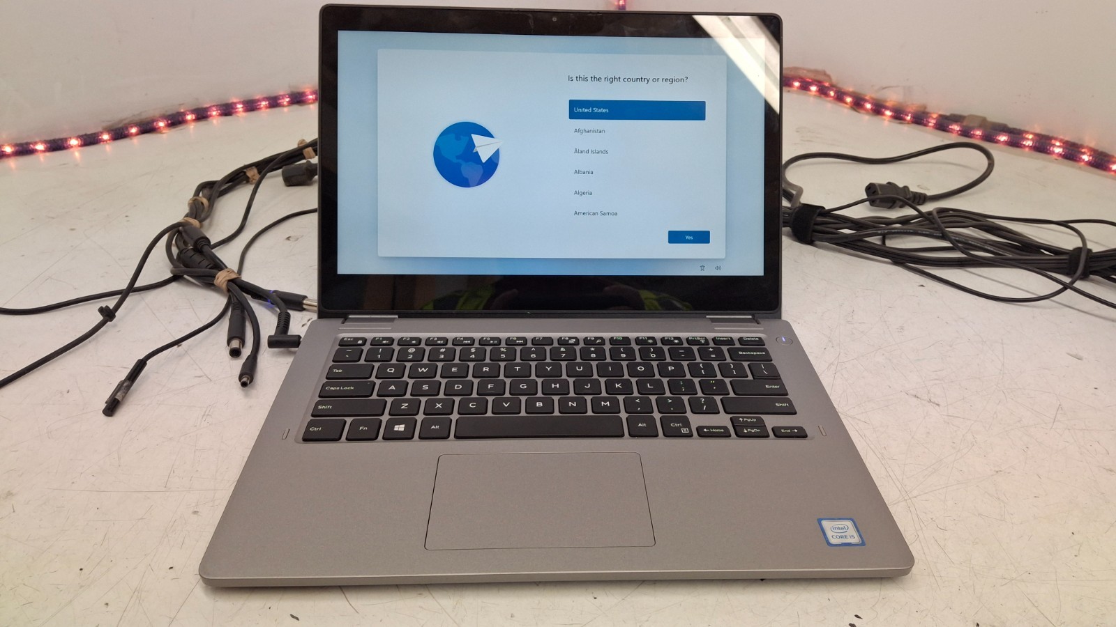 Dell Latitude 3310 2-in-1 Laptop (i5-8365U, 16GB RAM, 256GB SSD) NO PERIPHERALS