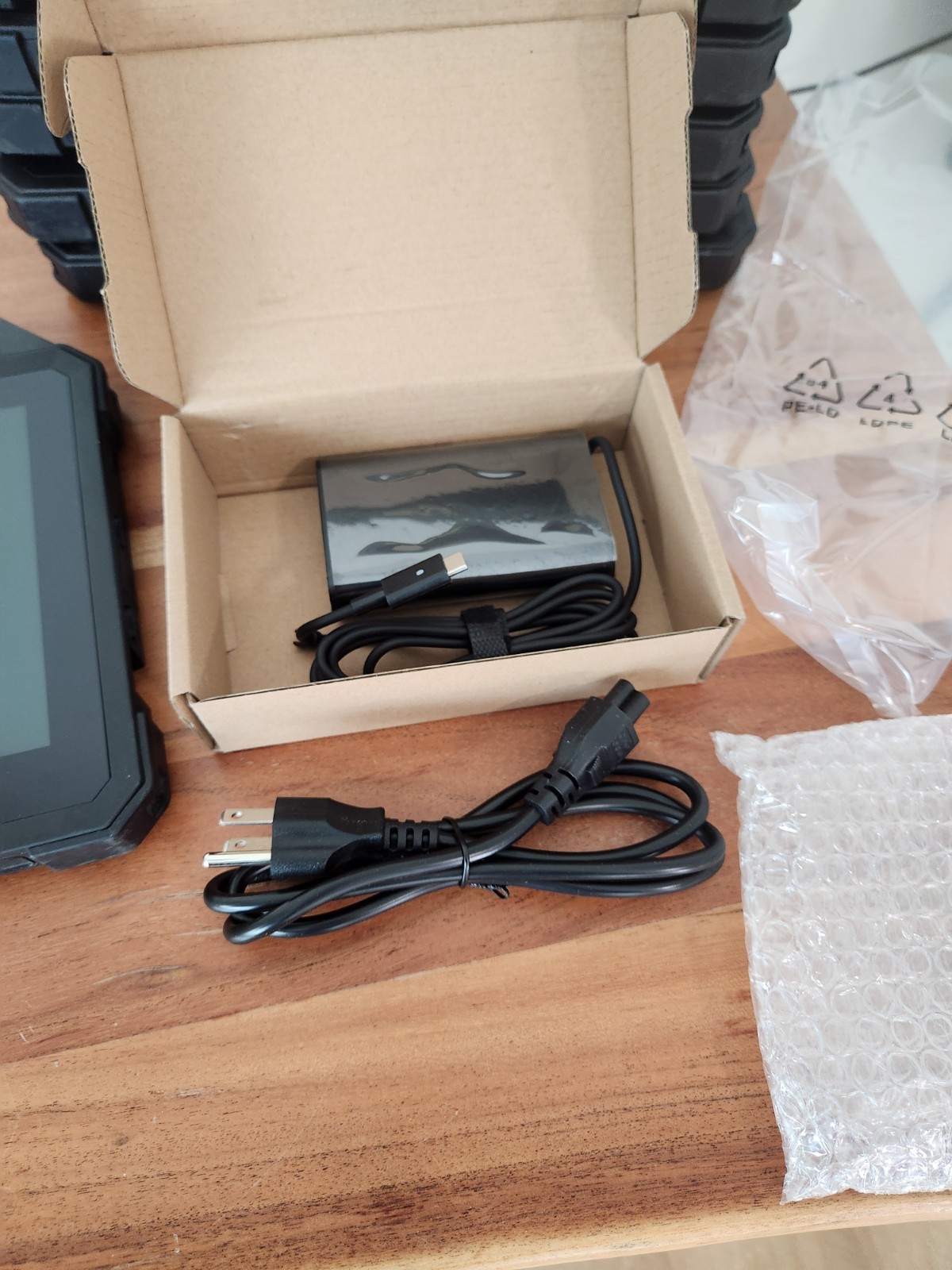 Dell Latitude 7220 Rugged Tablet 16GB 256GB LTE GPS w/ iKey IK-DELL-AT Keyboard