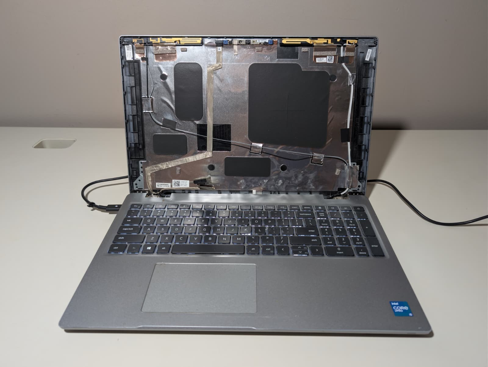 Read! Dell Latitude 5520 | Intel i5 11th Gen 4GB RAM NO SSD | Backlit Keyboard