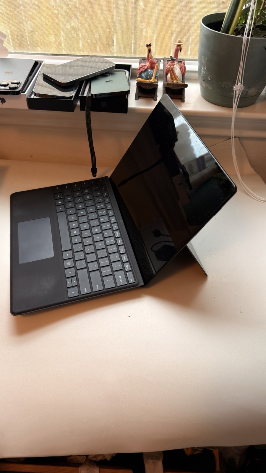 Microsoft Surface Pro X 13 inch (256GB, SQ2 , 1.80GHz, 16GB) Notebook/Laptop…
