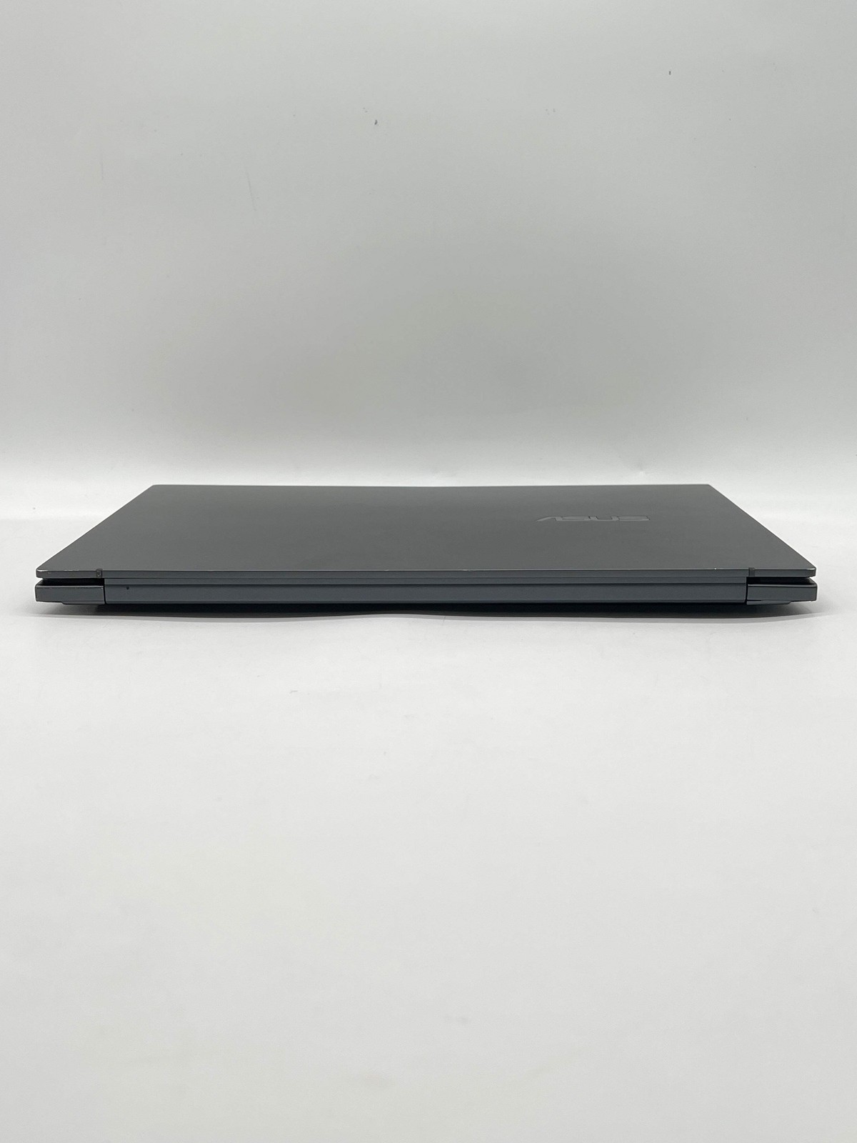 Asus Zenbook 14 Q425M OLED Ultra 7 155H 16GB RAM 1TB SSD – For Parts (Read DESC)