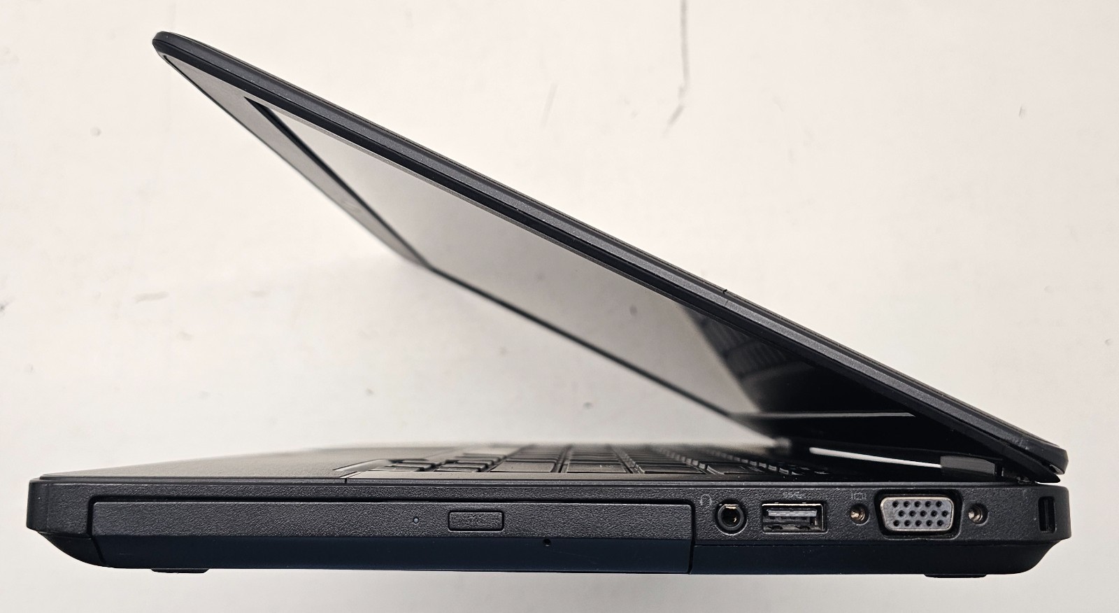 Dell Latitude E5440 14″ Laptop Intel Core i5-4310U 4GB RAM NO HD/OS (FL)