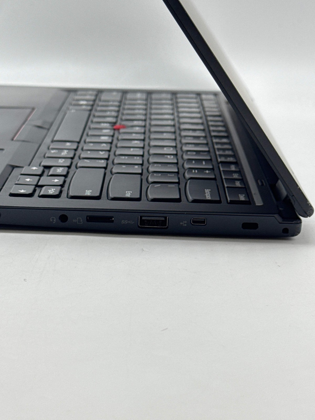 Lenovo ThinkPad L380 Yoga 13.3″ Core i5-8250U 8GB 256GB SSD – For Parts