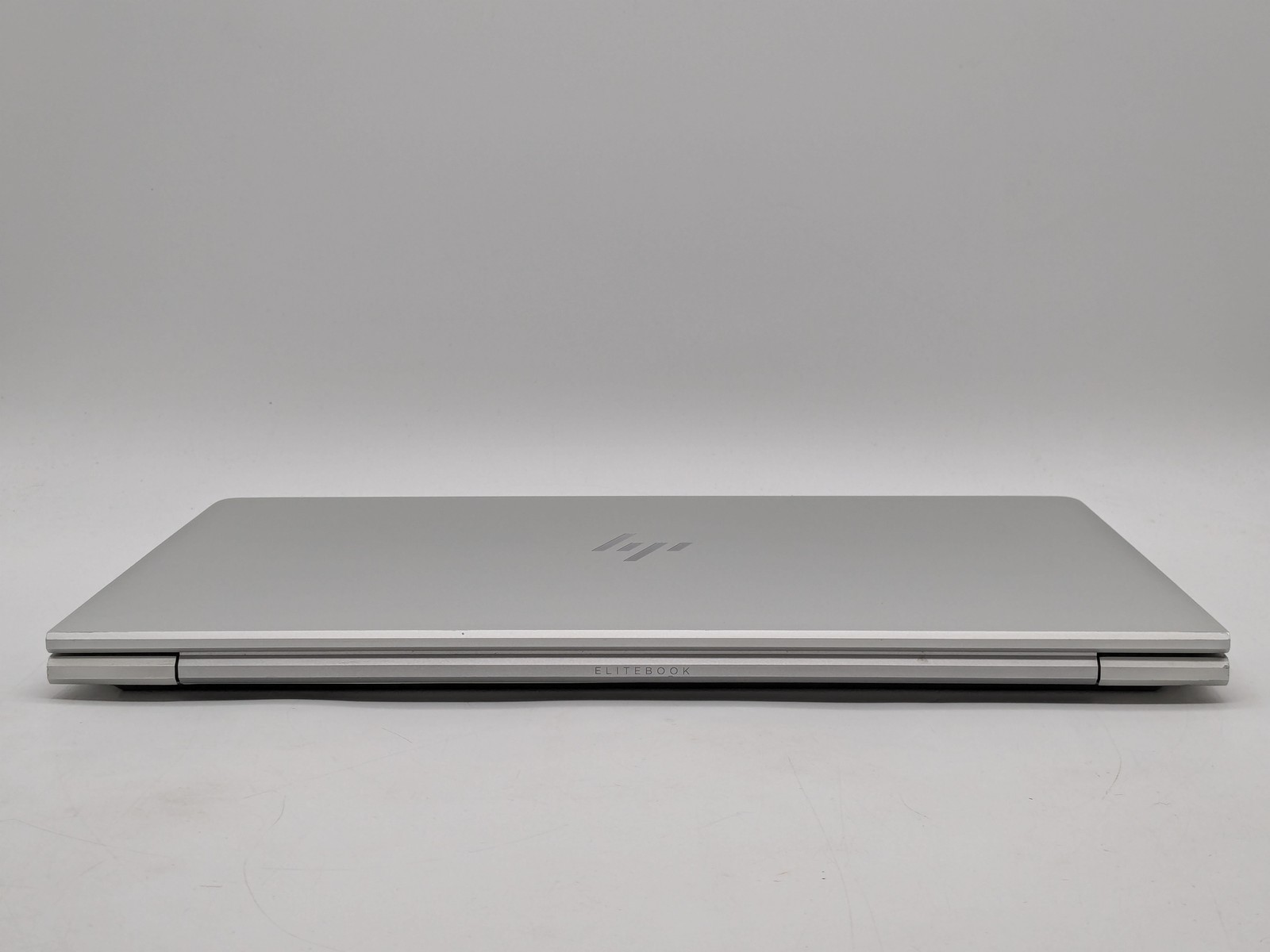 HP EliteBook 850 G8 15″ FHD I7-1185G7 512GB SSD 16GB W11P GeForce MX450 Backlit