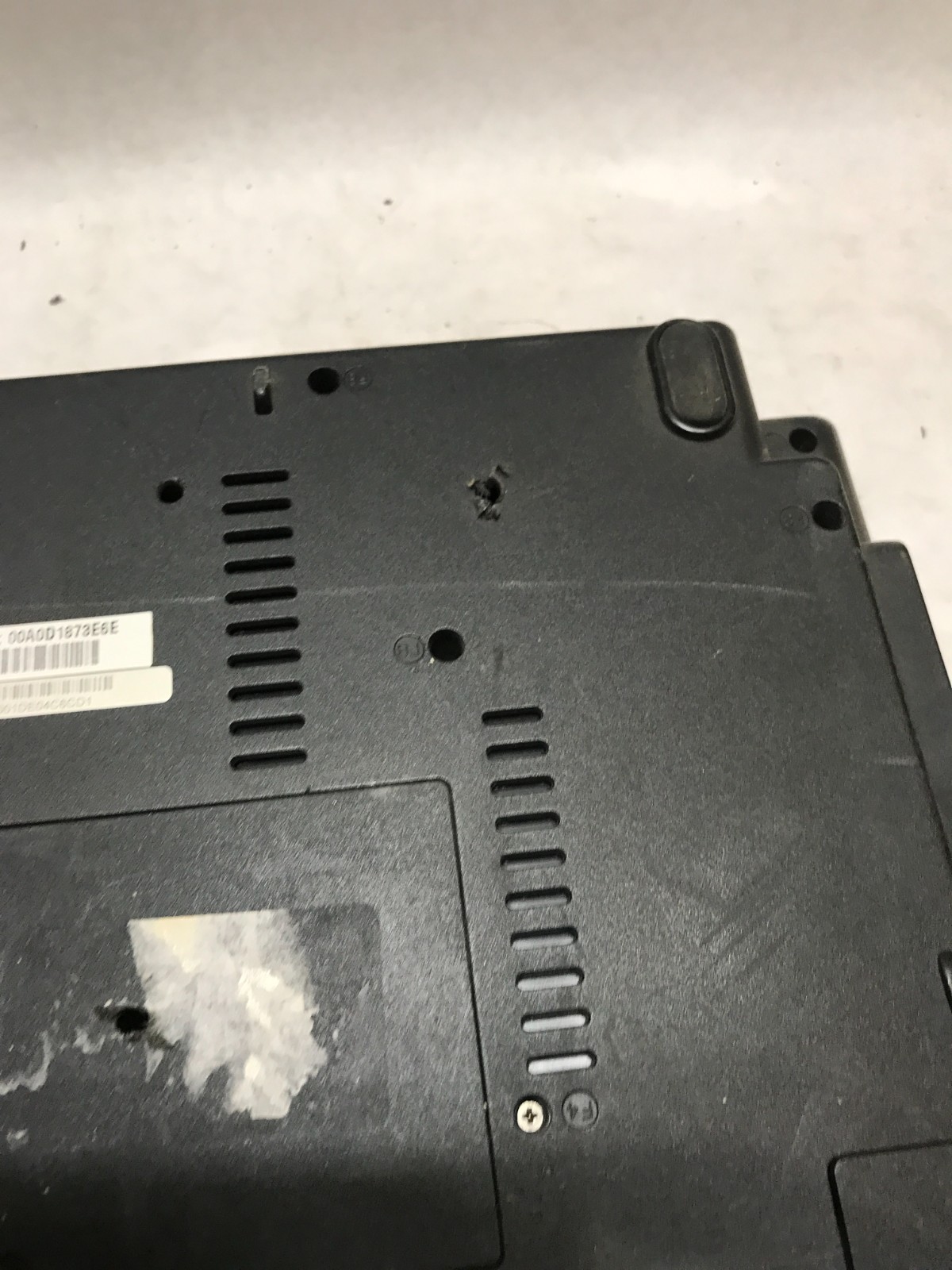 Toshiba Qosmio F5-AV425 15″ Intel Core 2 Duo NO RAM NO HDD/OS For Parts READ -DW