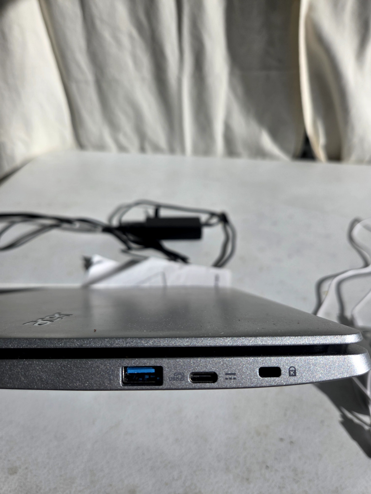 Acer Chromebook 315. Laptop. In Excellent condition. Gray color.